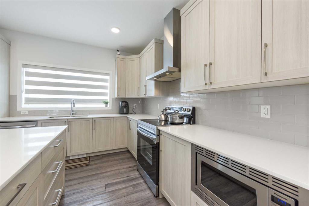 Picture for 399 Magnolia Drive SE