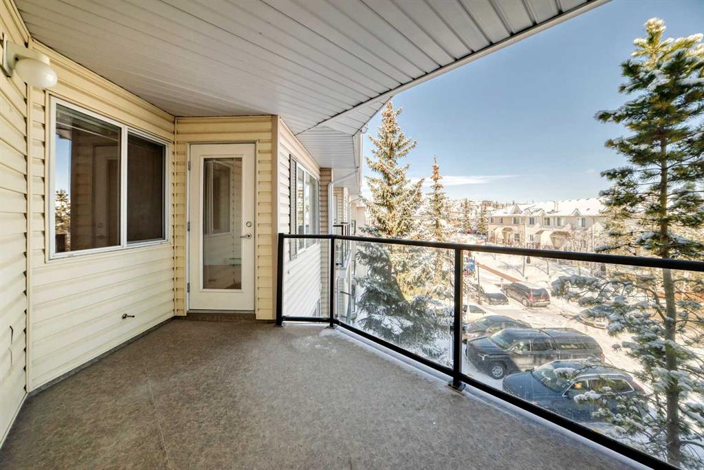 Picture for 1318, 950 Arbour Lake Road NW