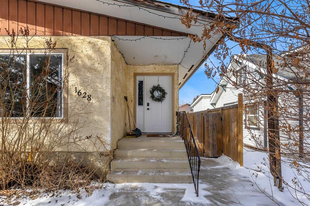 Picture for 1628 Saskatchewan Street 