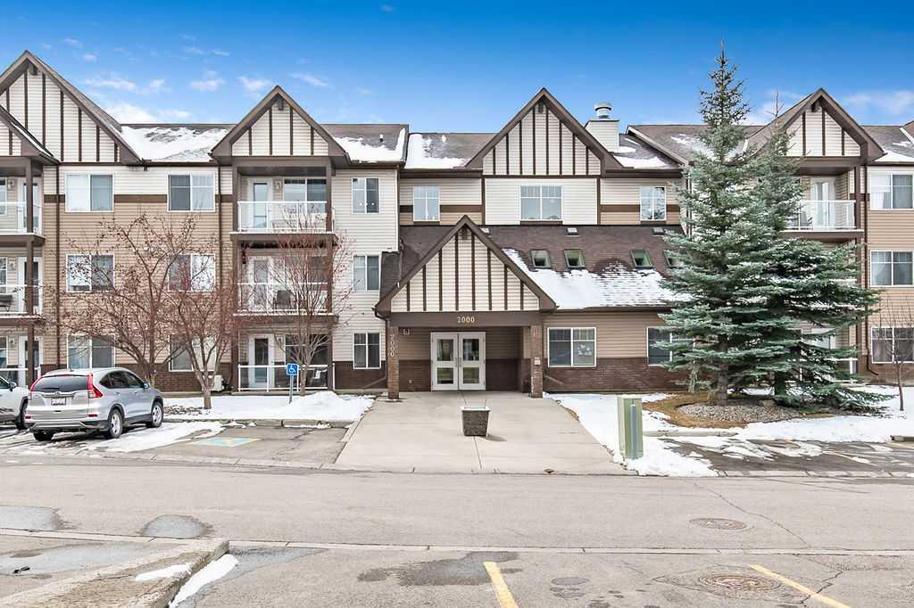 Picture for 2111, 200 Community Way 