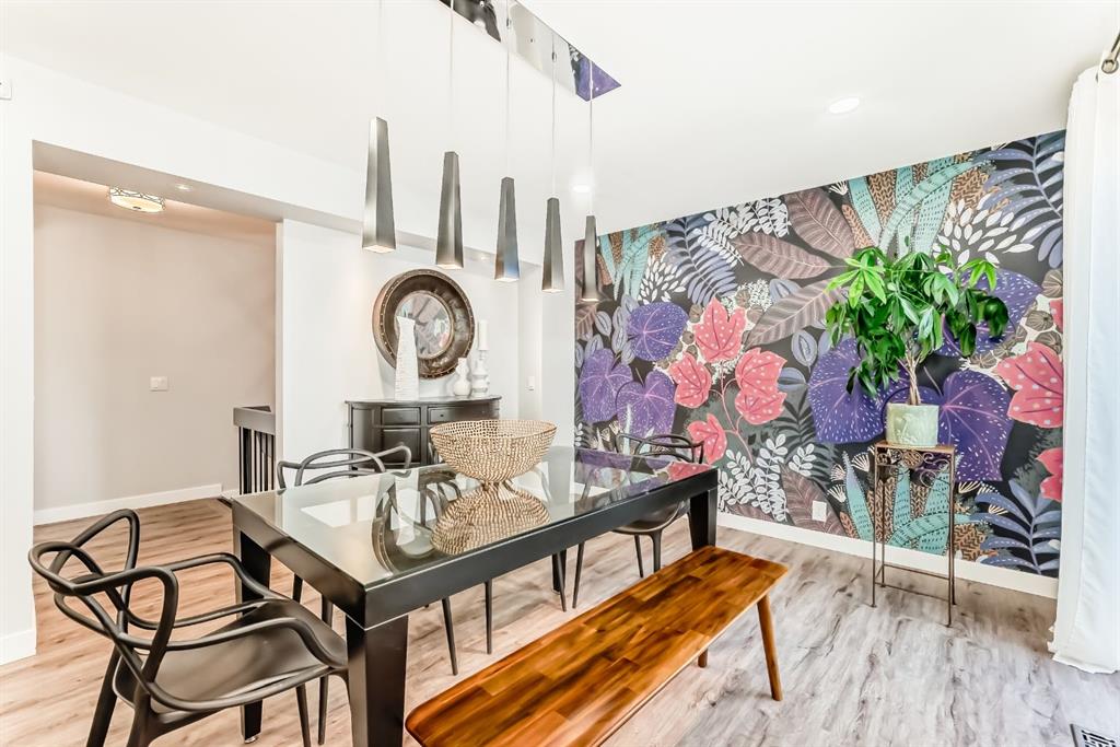 Picture for 22 Coach Manor Terrace SW