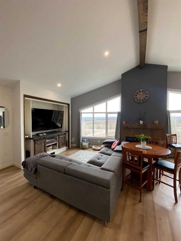 Picture for 33143 Range Road 60  