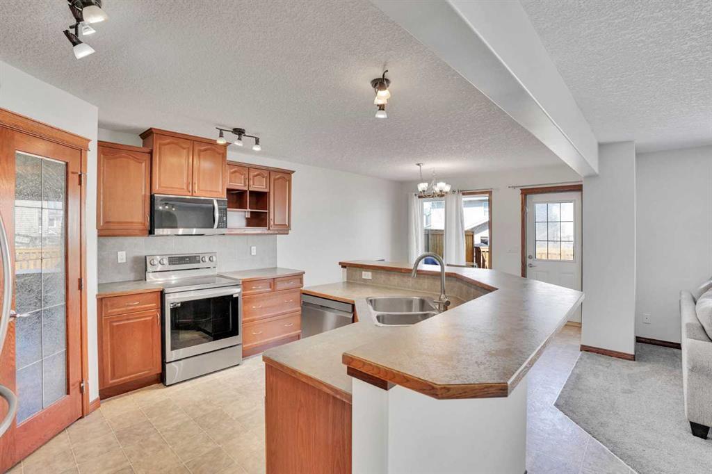 Picture for 2090 Sagewood Rise SW