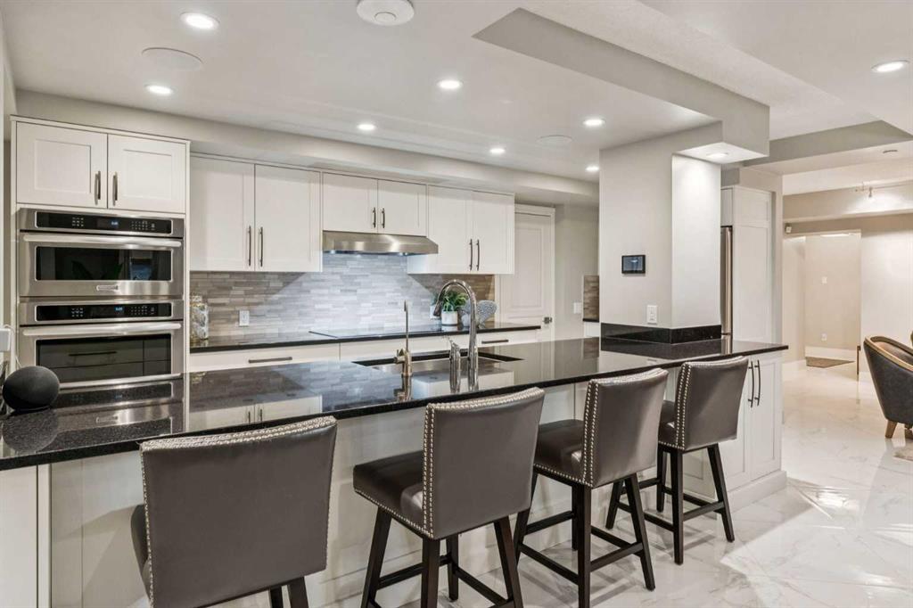 Picture for 8203, 400 Eau Claire Avenue SW