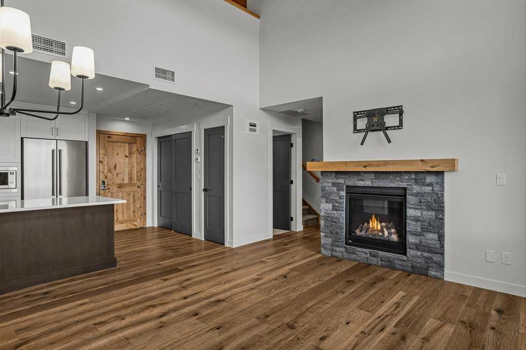 Picture for 401, 1505 Spring Creek Gate 