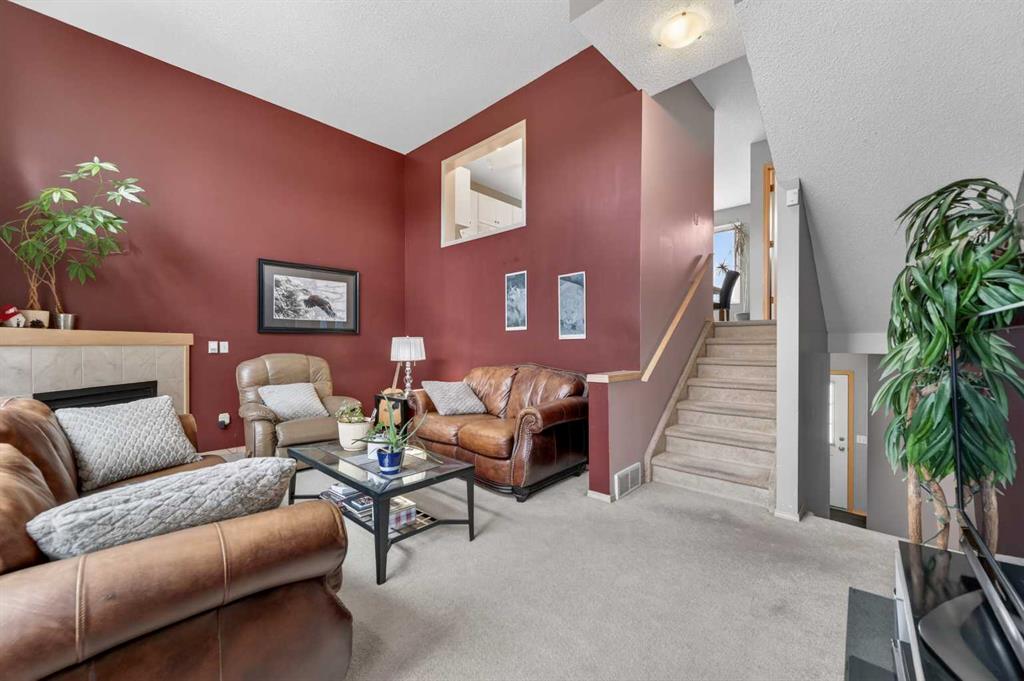 Picture for 33 Harvest Oak Circle NE