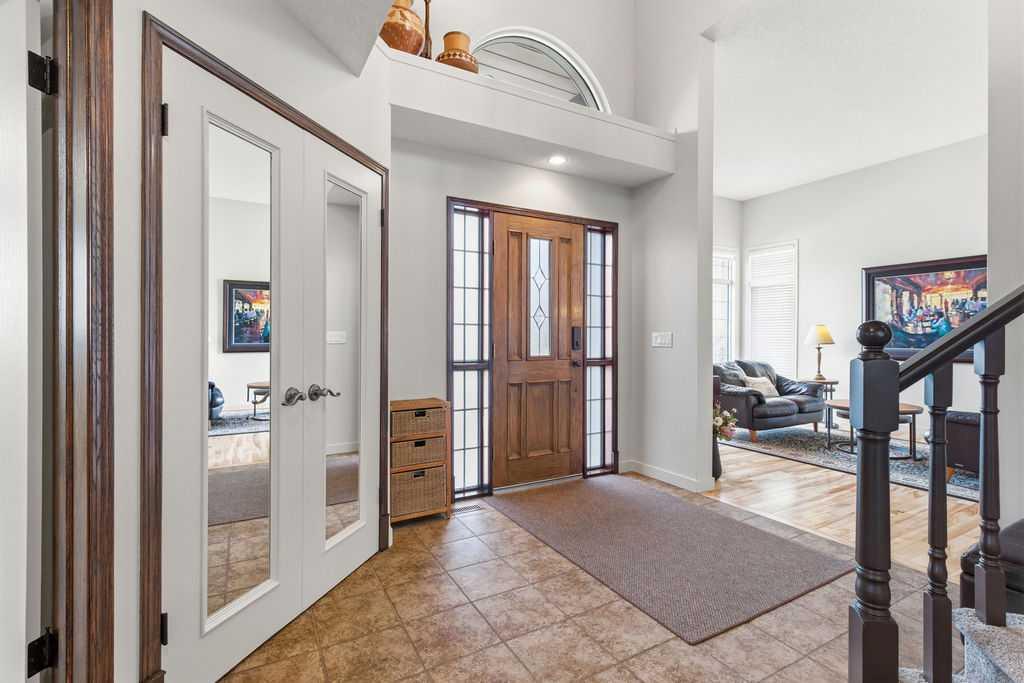 Picture for 42 Evergreen Terrace SW