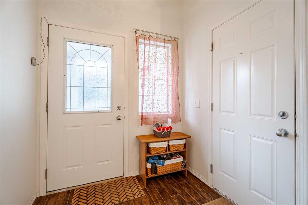 Picture for 41 Everridge Court SW