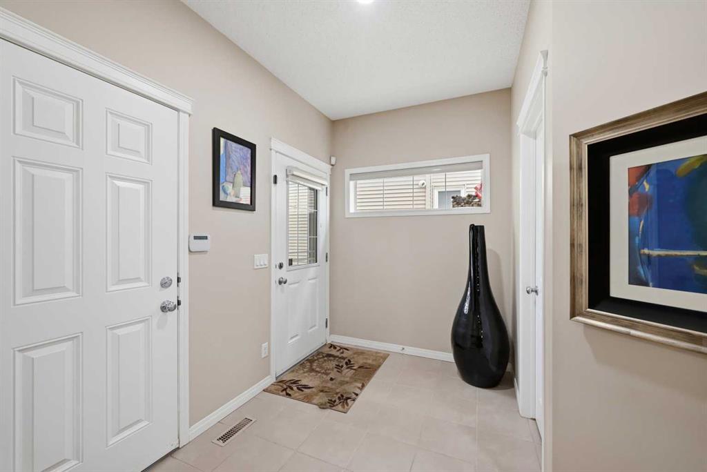 Picture for 156 Skyview Shores Manor NE