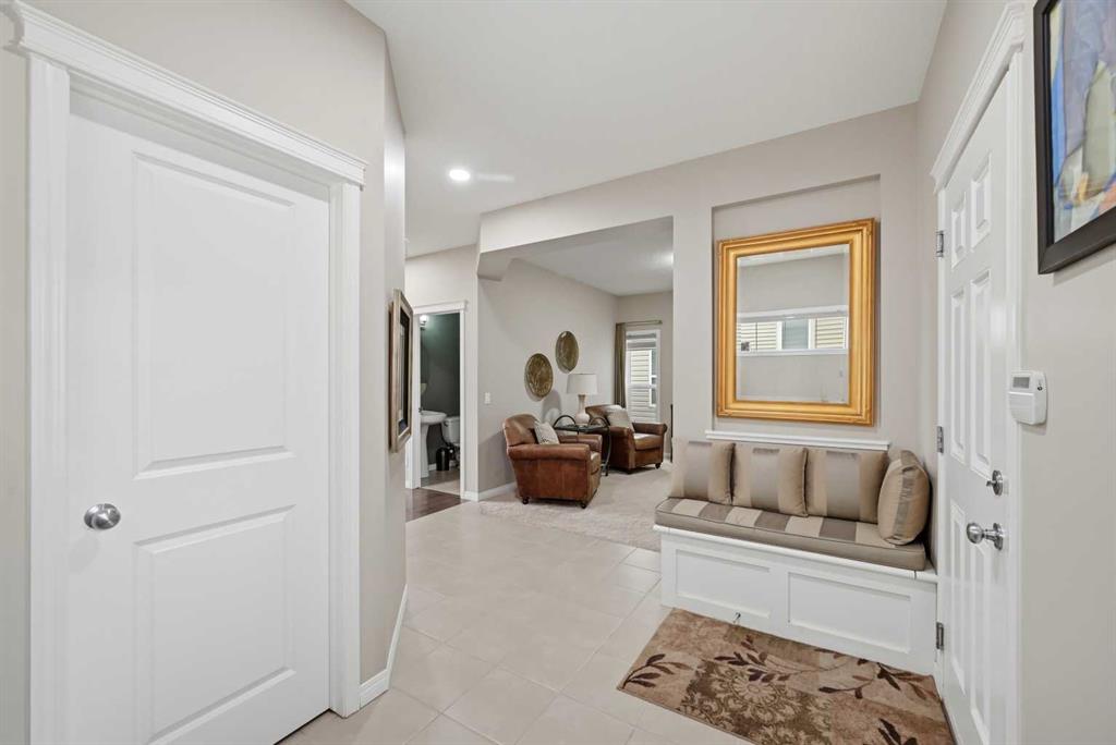 Picture for 156 Skyview Shores Manor NE