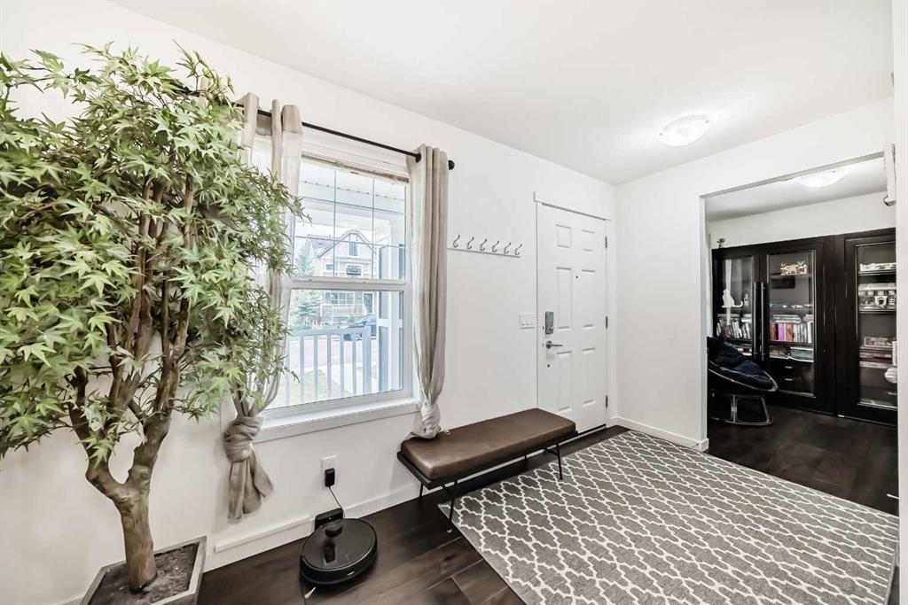 Picture for 144 Copperpond Parade SE