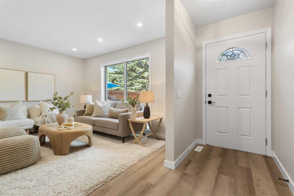 Picture for 153, 330 Canterbury Drive SW