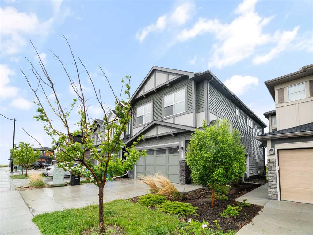 Picture for 15 Homestead Close NE