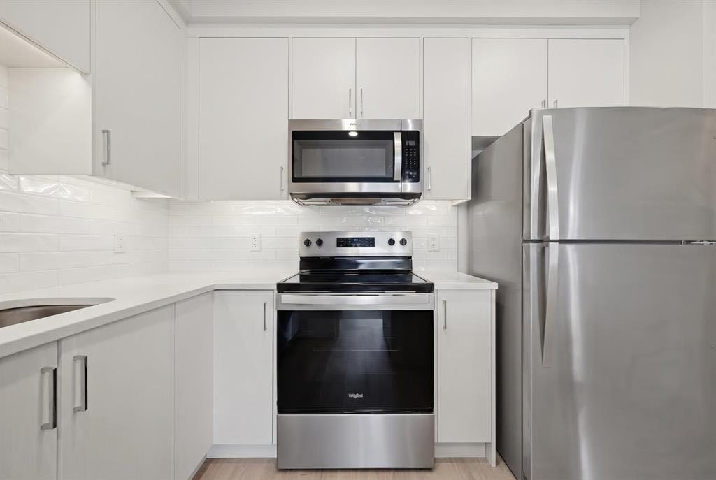 Picture for 104, 660 Shawnee Square SW