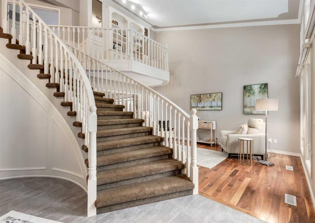 Picture for 40 Edgemont Court NW