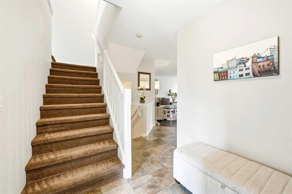Picture for 82 Springborough Point SW