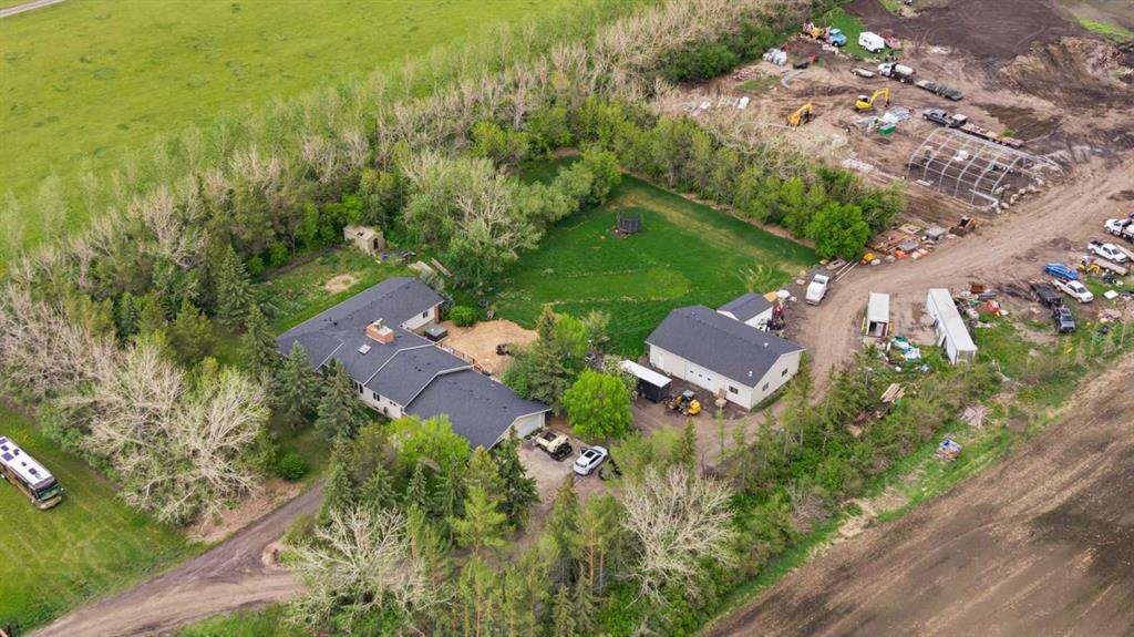 Picture for 265190 Panorama Road 