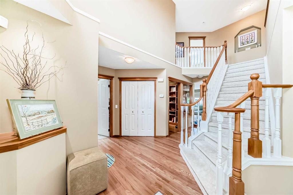 Picture for 10882 Valley Ridge Drive NW