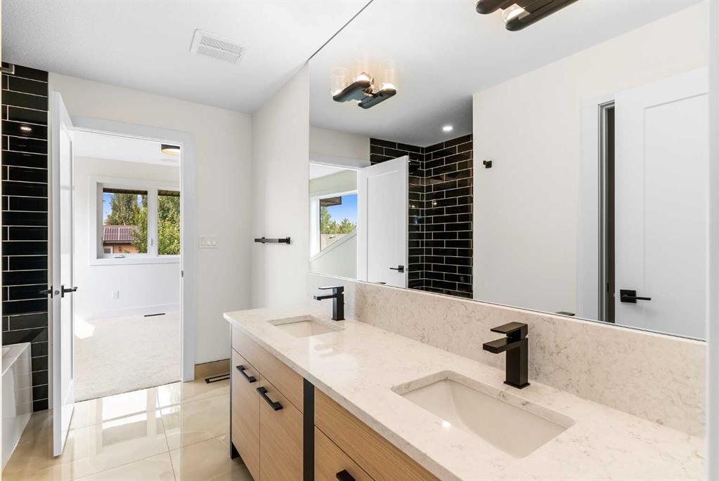 Picture for 476 WEST CHESTERMERE Drive  https://www.cirrealty.ca/reb/creb/31/A2235931_50.jpg