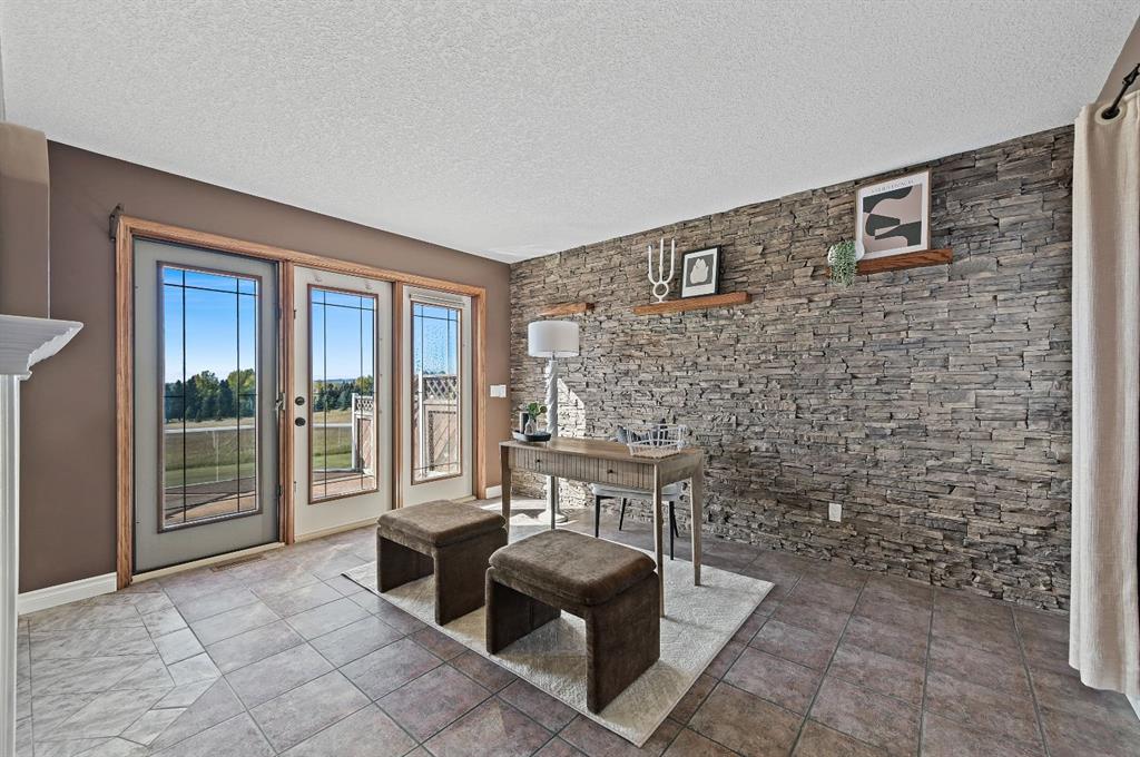Picture for 322050 20 Street E https://www.cirrealty.ca/reb/creb/31/A2264731_14.jpg
