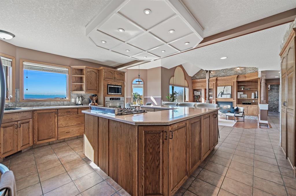 Picture for 322050 20 Street E https://www.cirrealty.ca/reb/creb/31/A2264731_18.jpg