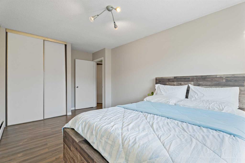 Picture for 137, 3809 45 Street SW https://www.cirrealty.ca/reb/creb/31/A2265631_10.jpg