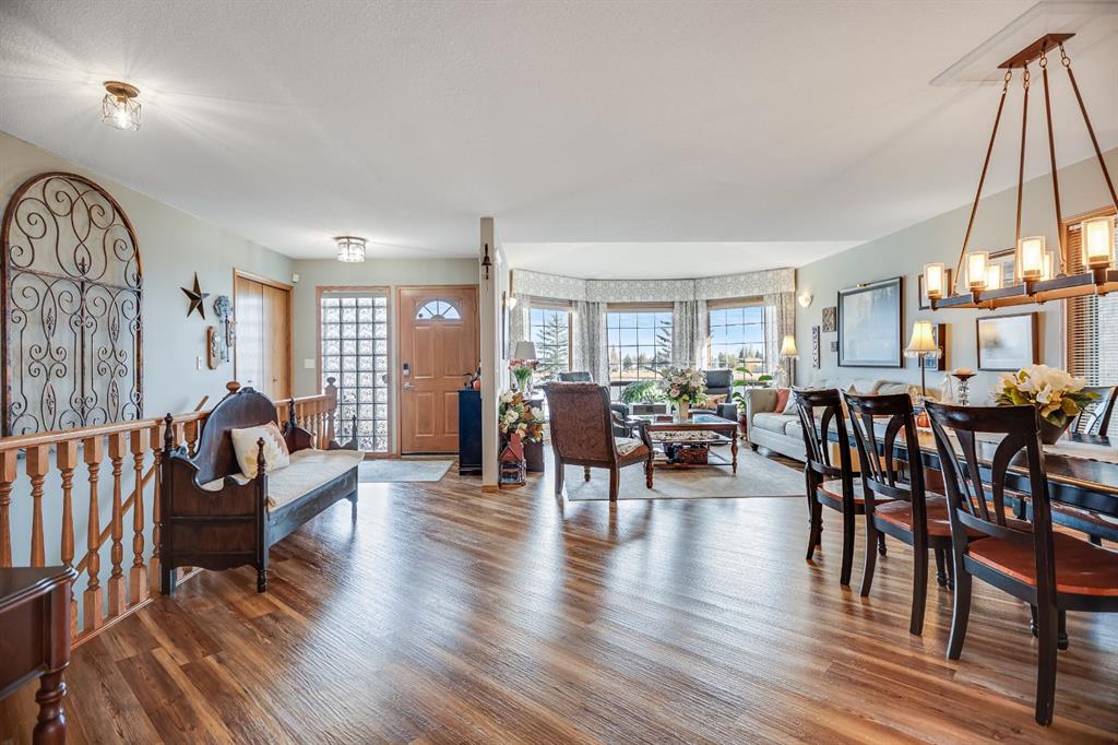 Picture for 607 9 Street SE https://www.cirrealty.ca/reb/creb/31/A2266531_12.jpg