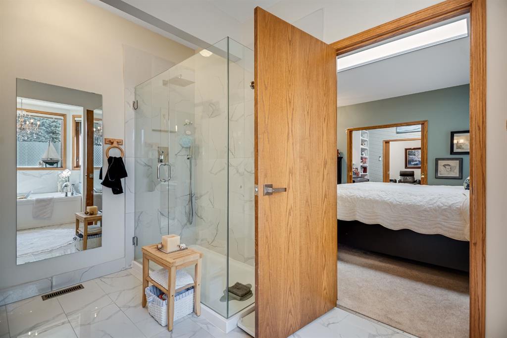 Picture for 607 9 Street SE https://www.cirrealty.ca/reb/creb/31/A2266531_28.jpg