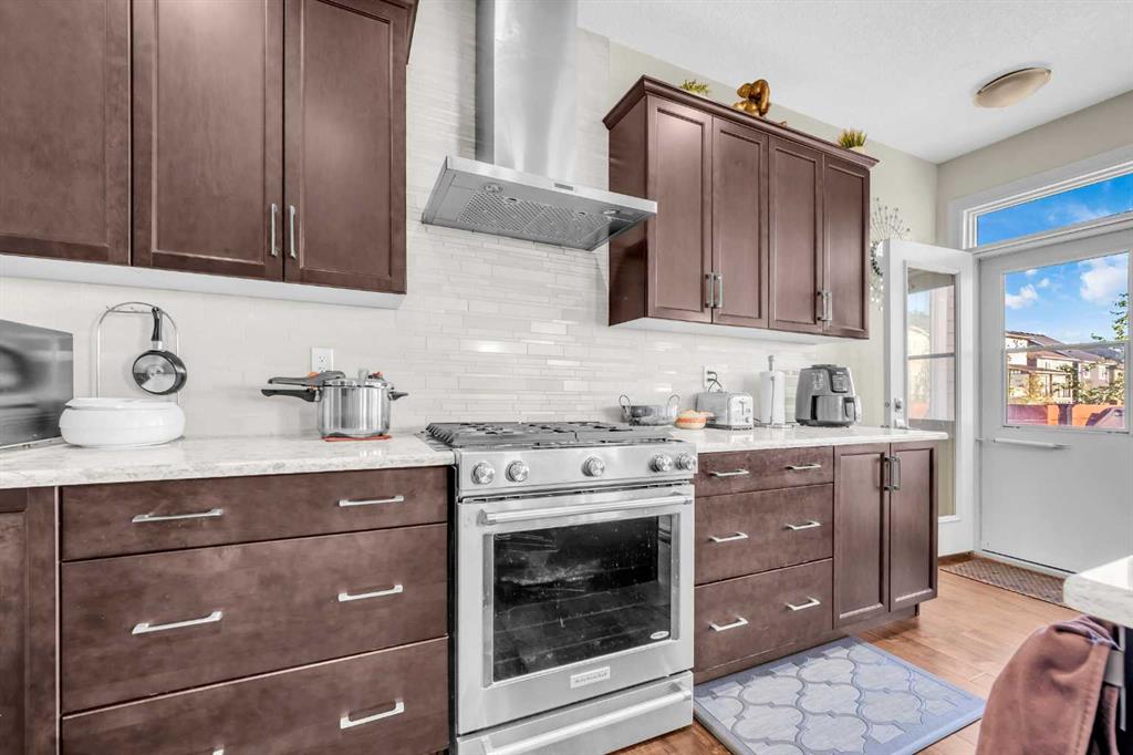 Picture for 65 Cityscape Place NE