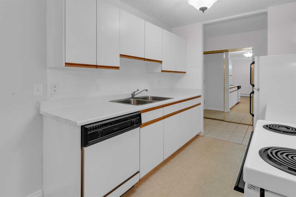 Picture for 116, 3420 50 Street NW