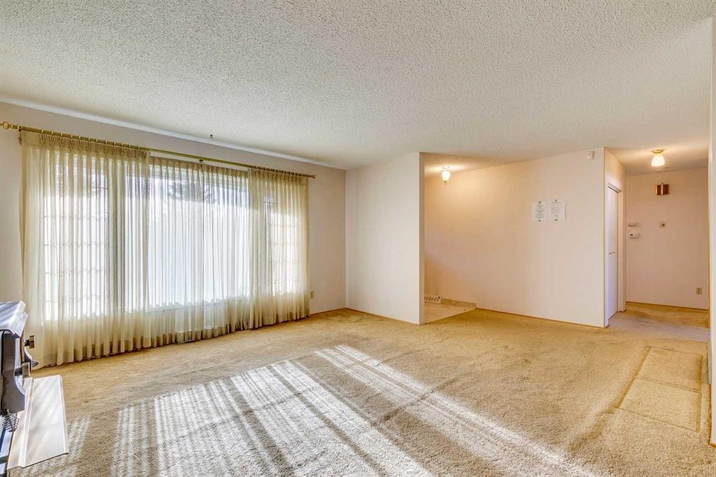 Picture for 916 Mapledale Place SE