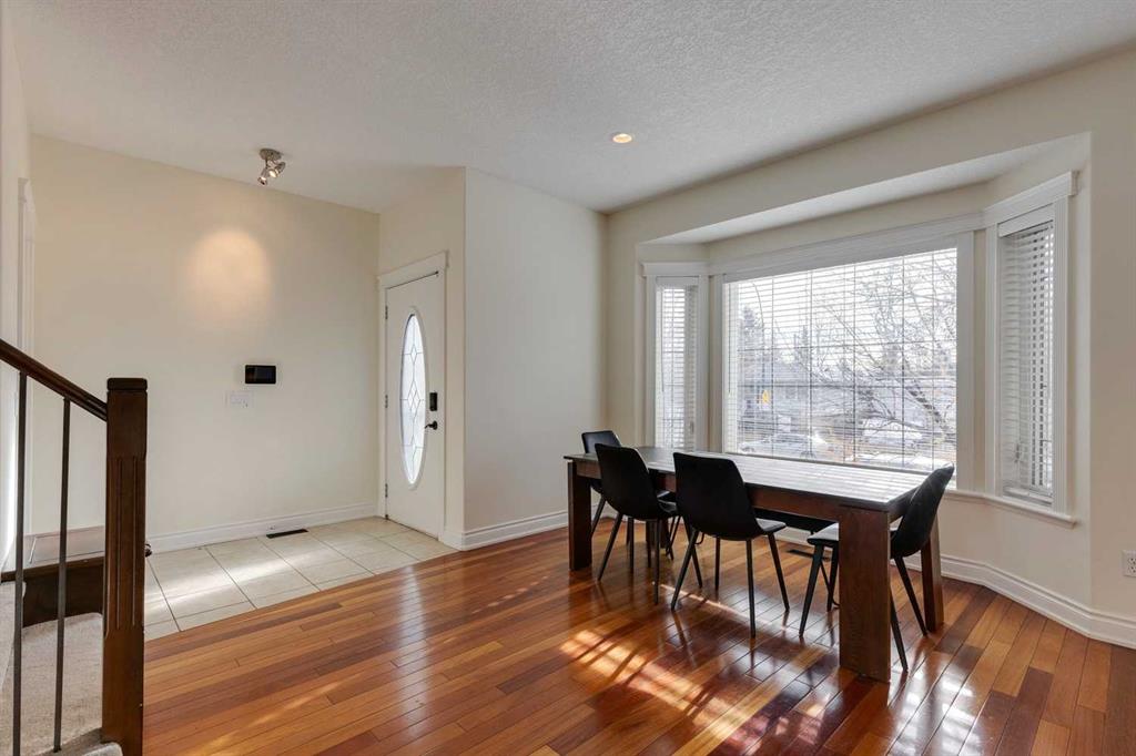 Picture for 722 53 Avenue SW