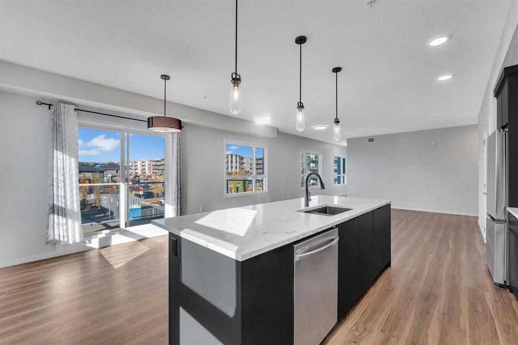 Picture for 201, 360 Harvest Hills Way NE