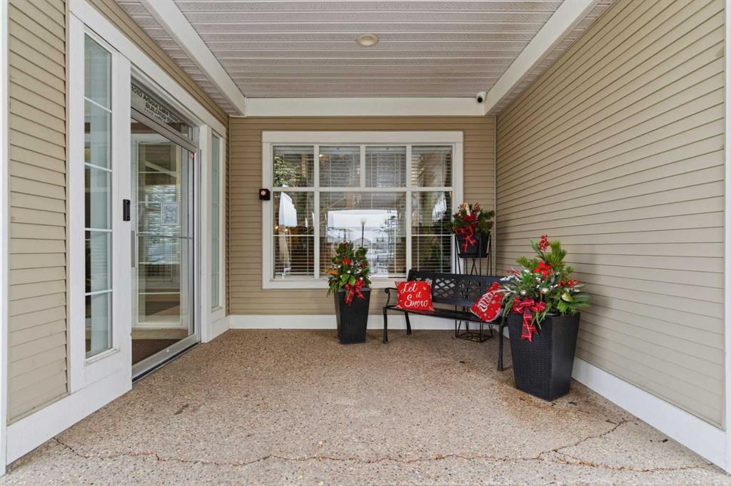 Picture for 1302, 1010 Arbour Lake Road NW