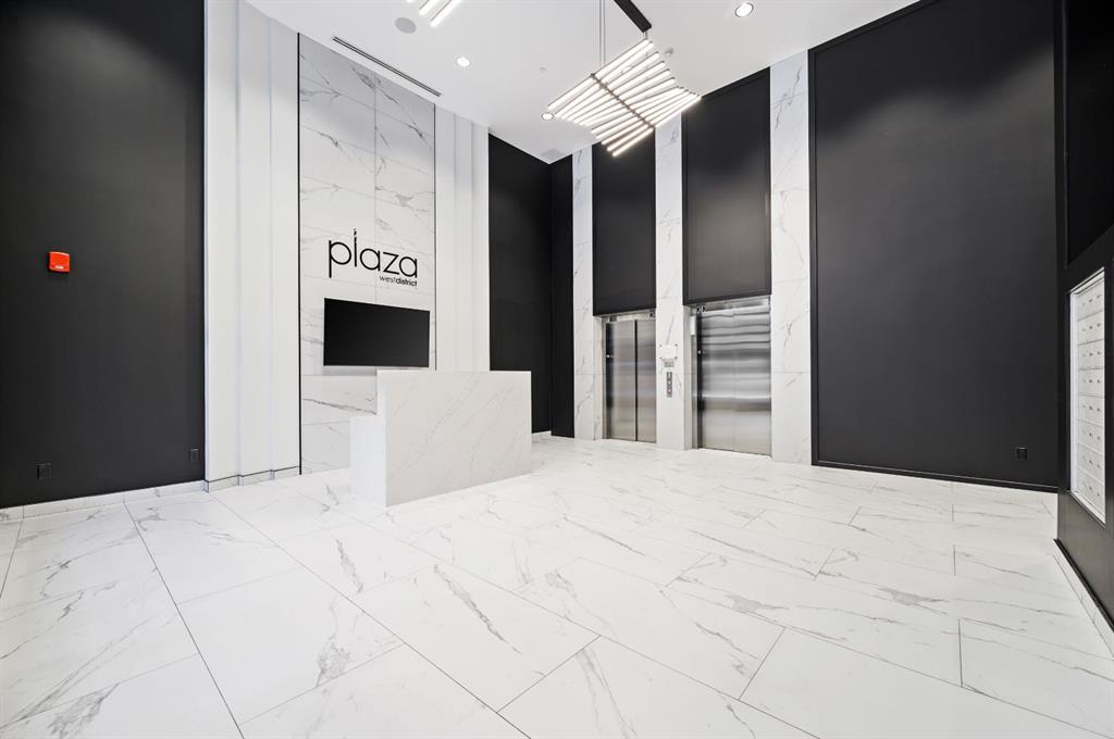 Picture for 206, 8375 Broadcast Avenue SW