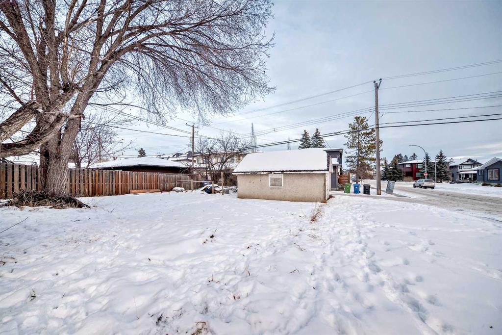 Picture for 2238 32 Street SW