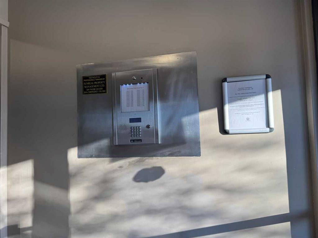 Picture for 106, 6108 53 Street 