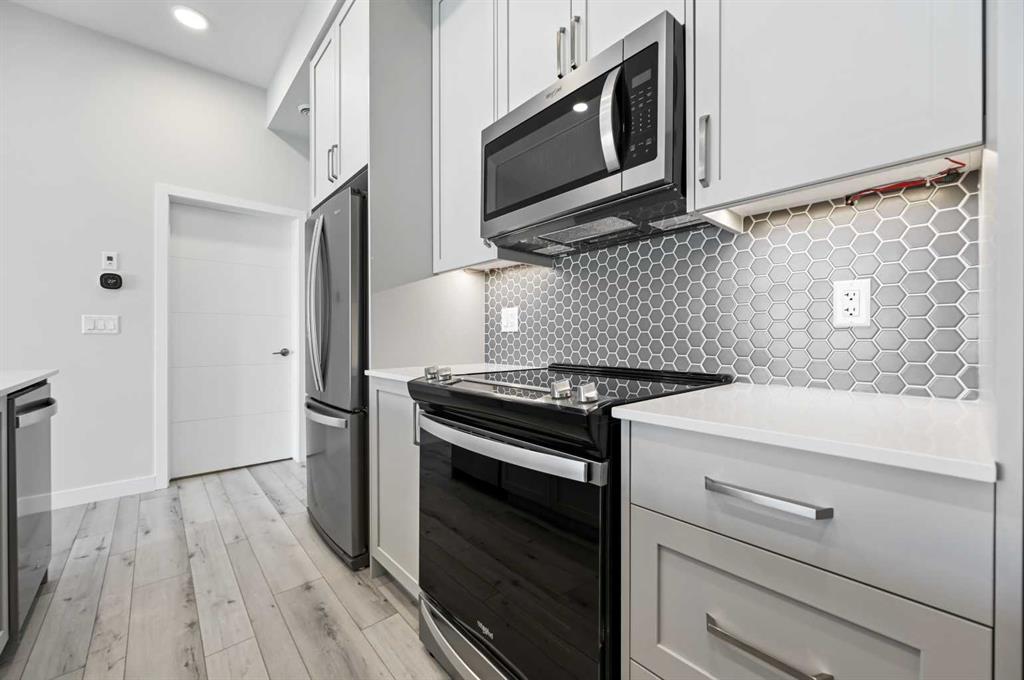 Picture for 410, 255 Les Jardins Park SE