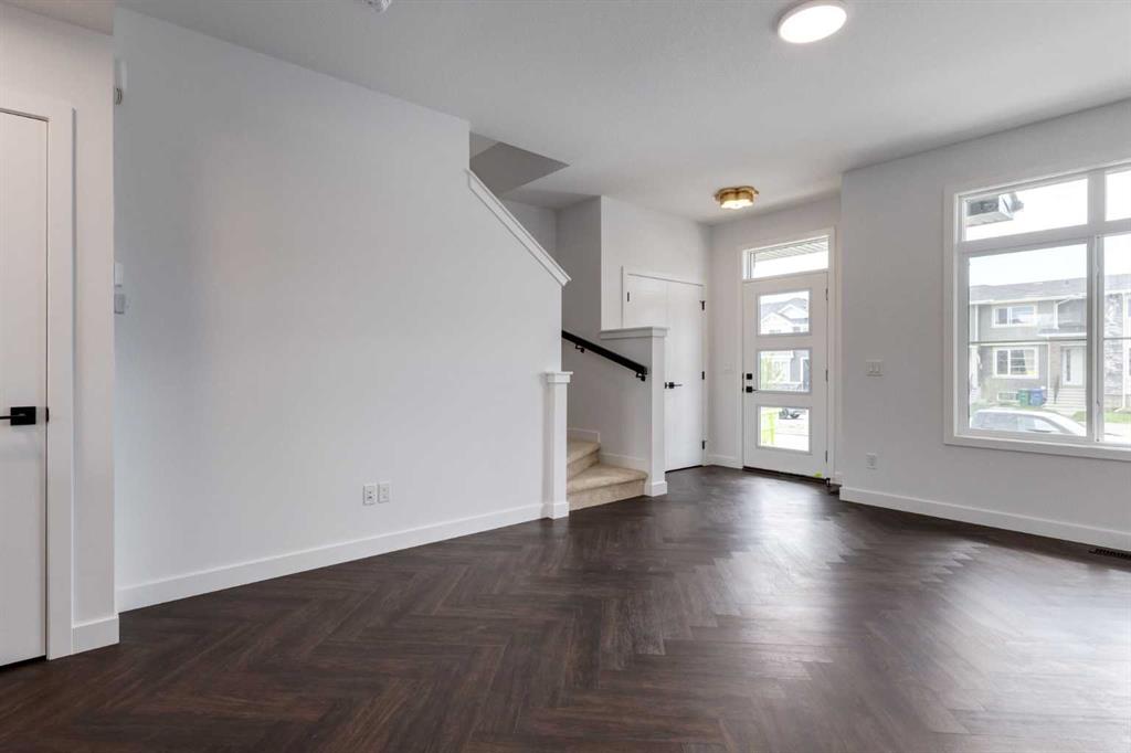 Picture for 74 Agate Road 