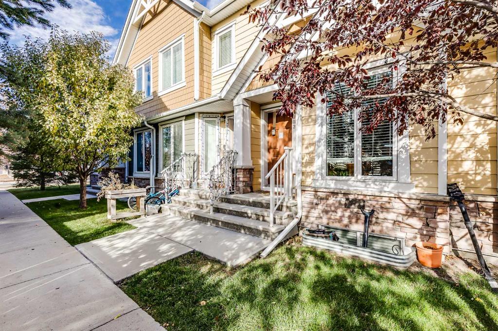 Picture for 1307, 2400 Ravenswood View SE