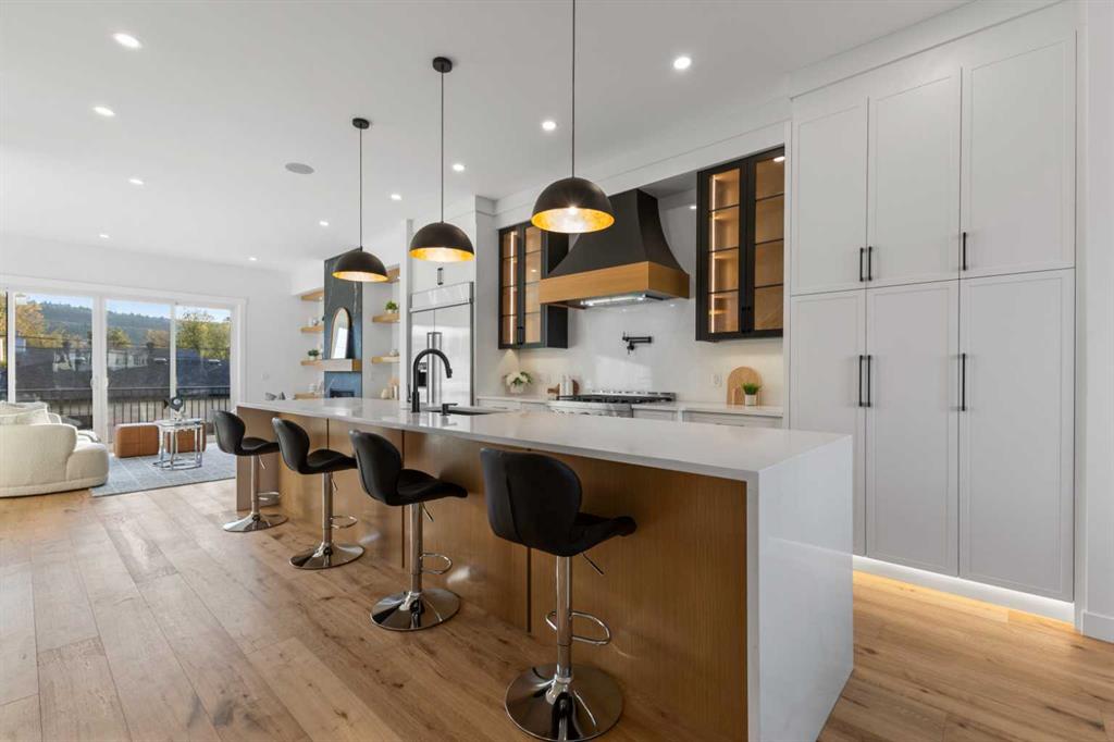 Picture for 4709 19 Avenue NW