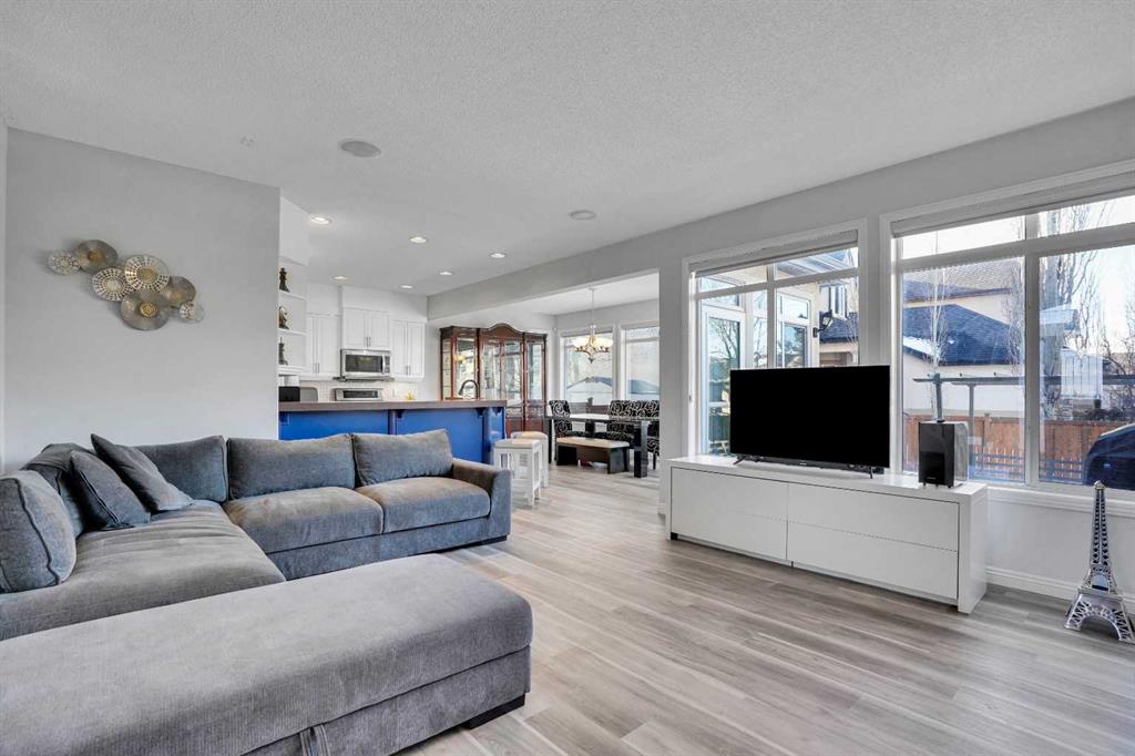 Picture for 74 Cranleigh Green SE