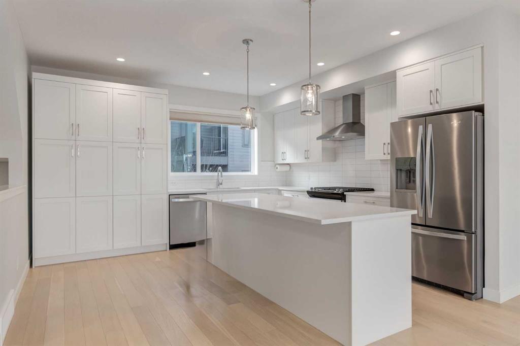 Picture for 819 Shawnee Terrace SW