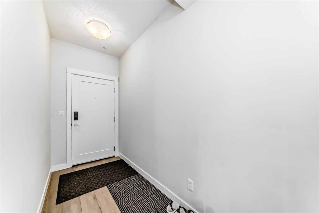 Picture for 104, 500 Auburn Meadows Common SE