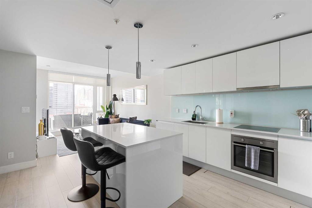 Picture for 808, 1188 3 Street SE