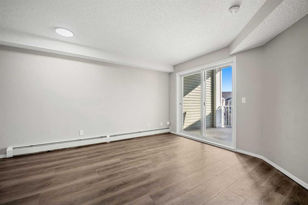 Picture for 1411, 10 Prestwick Bay SE