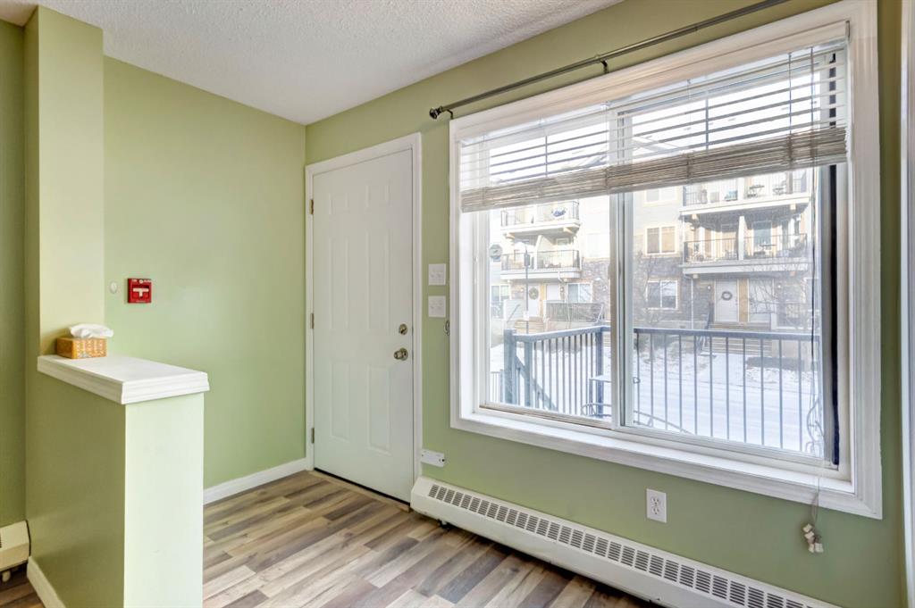 Picture for 231 McKenzie Towne Lane SE