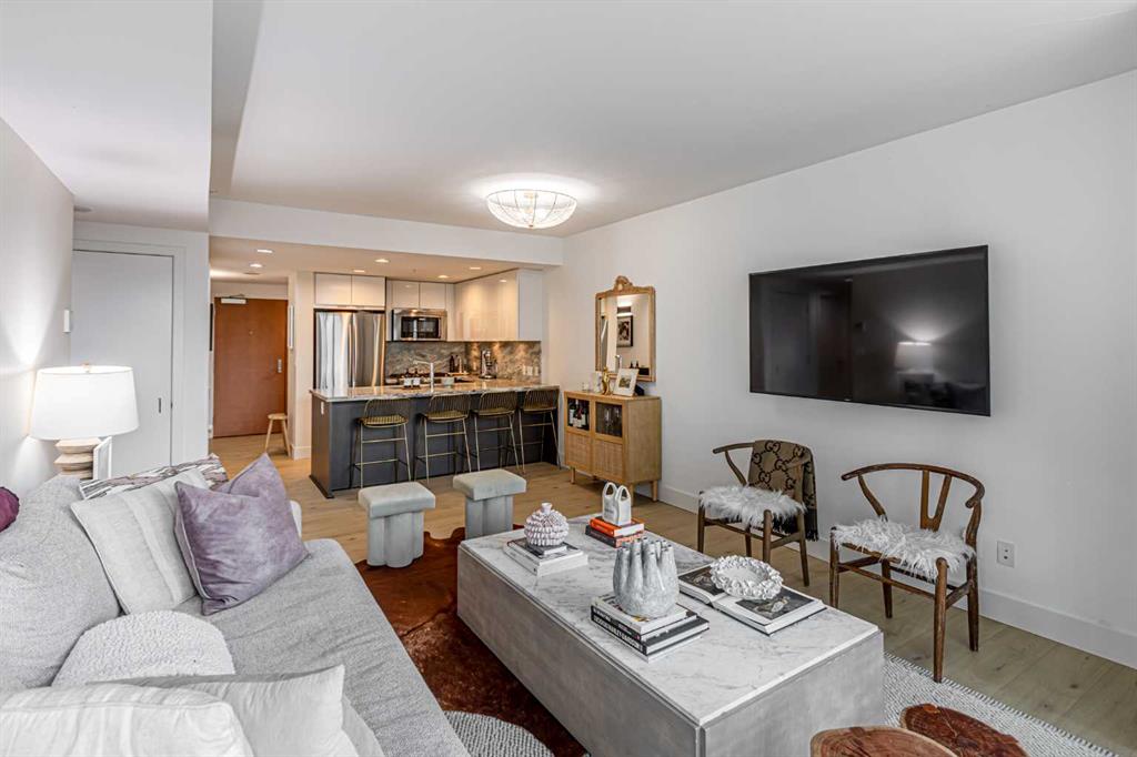 Picture for 205, 519 Riverfront Avenue SE