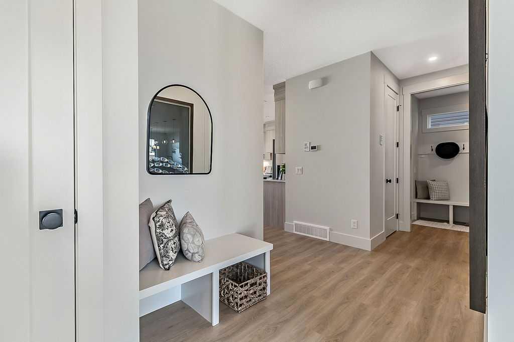 Picture for 190 Annette Landing NW