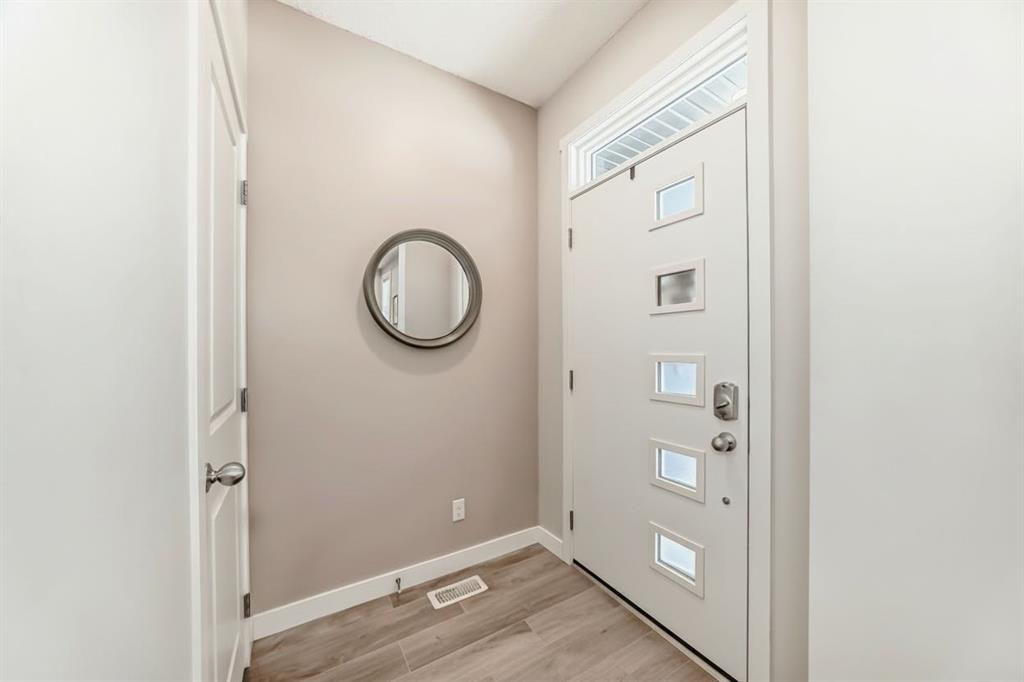 Picture for 36 Carringvue Way NW